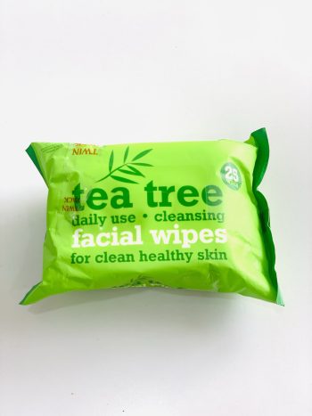 Tea tree facial wipes