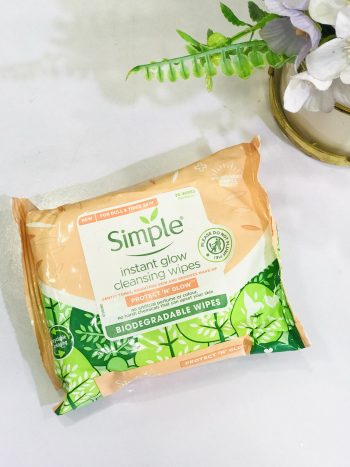 Simple cleansing wipes